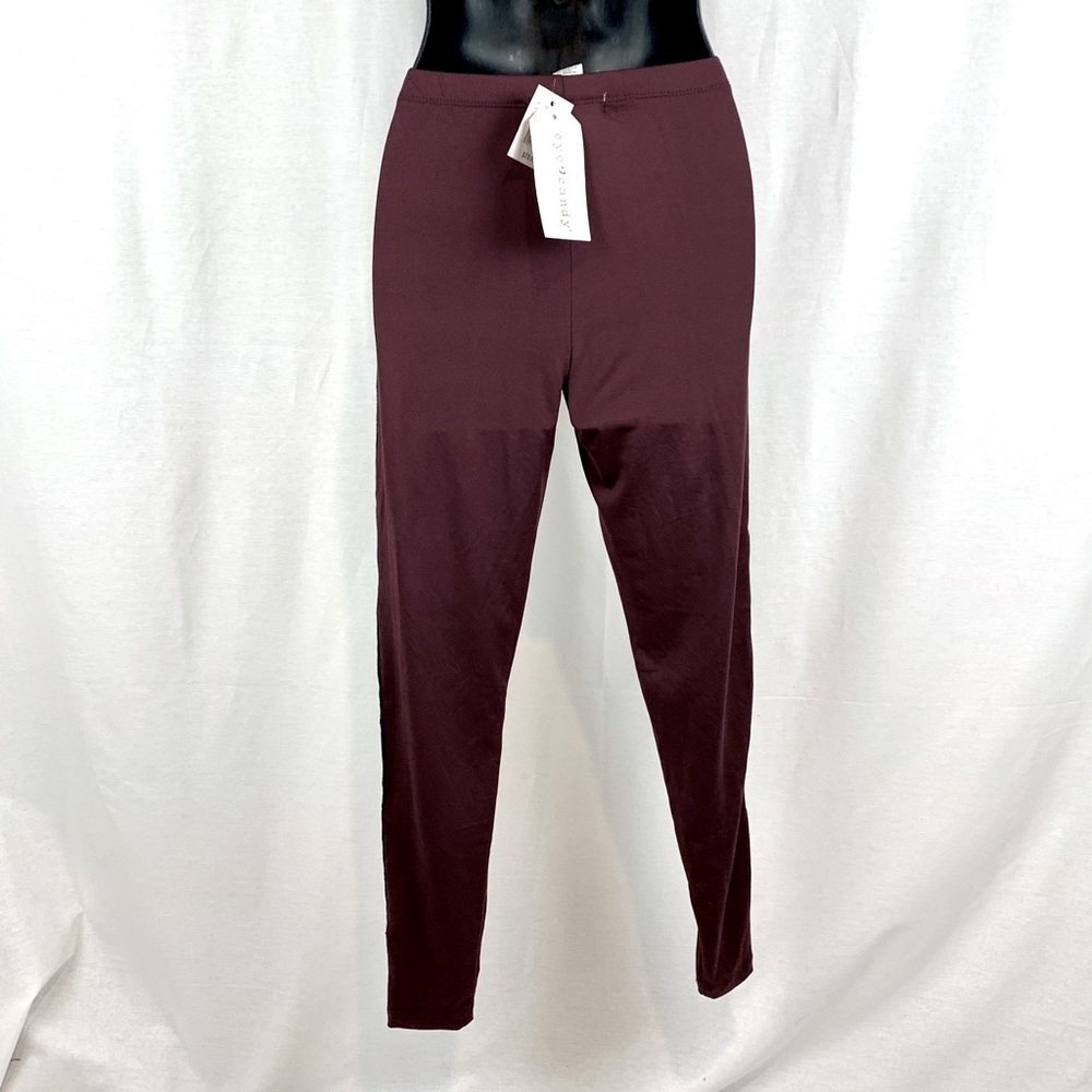 NWT Eye Candy dress leggings with pearl / eyelet detail, size small - Picture 3 of 4